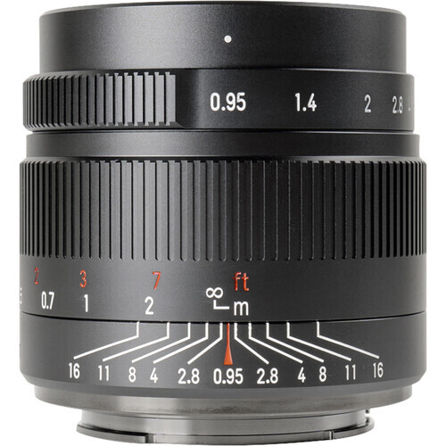 7Artisans 35mm F0.95 Lens (FujiFilm X)
