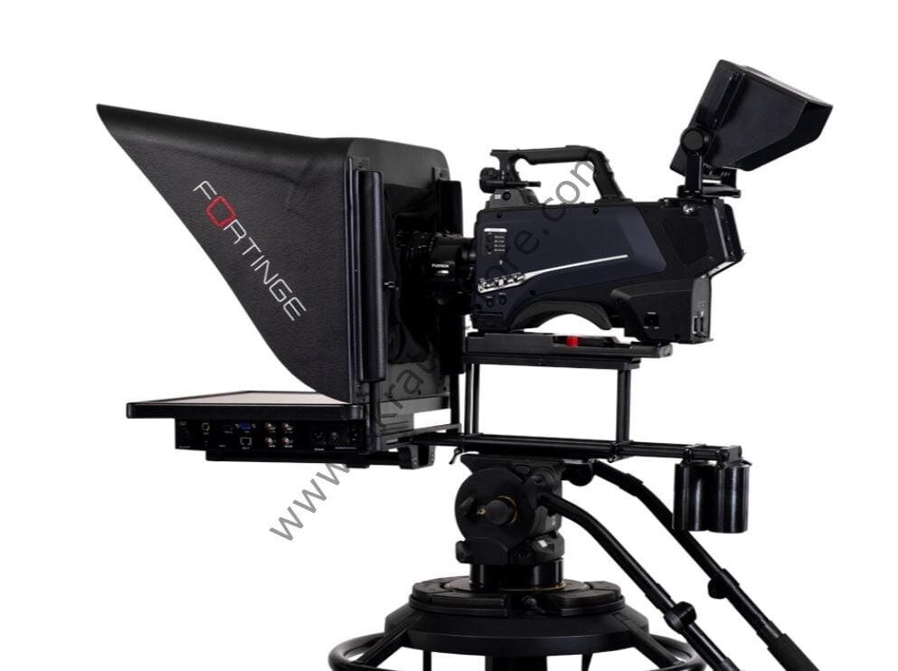 Fortinge ERA IP-24 HB Stüdyo Prompter - stüdyo kamerasıyla yandan görünüm
