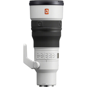Sony FE 600mm F6.3 GM OSS Lens - gövde ve kontrol düğmeleri detayı