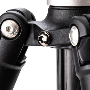 Benro Induro HYDRA2 CF Waterproof Tripod - Thumbnail