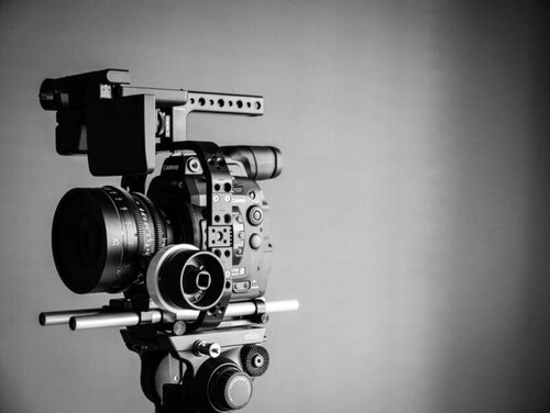 Canon CN-E 35mm T1.5 L F Cine Lens