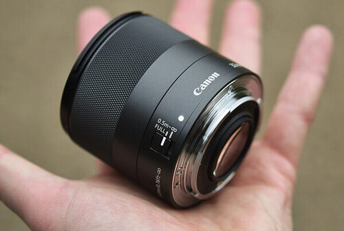 Canon EF-M 32mm f/1.4 STM Lens