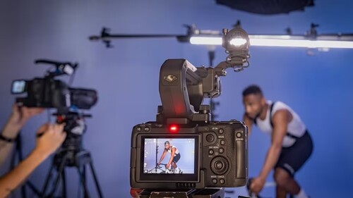 Canon EOS C50 Aynasız Sinema Kamera