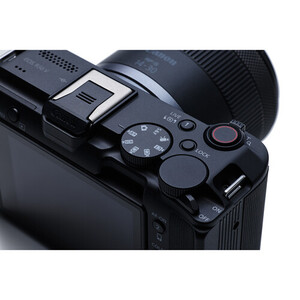 Canon EOS R50 V Body Aynasız Vlog Makinesi - Thumbnail