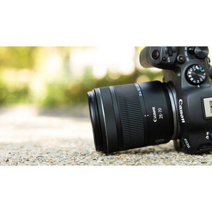 Canon EOS R6 Mark II 28-70mm f/2.8 IS STM Kit - Thumbnail