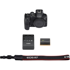 Canon EOS R7 75-300mm f/4-5.6 Lens Kit - Thumbnail