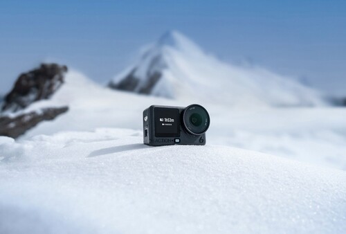 DJI Osmo Action 6 Adventure Combo
