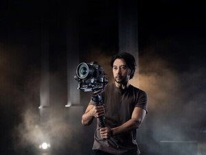 DJI RS2 Gimbal Stabilizer Pro Combo ( Ronin S 2 ) - Thumbnail