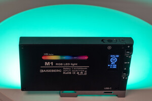 Kaiseberg M1 RGB Mini Mobil Video Işığı - Thumbnail