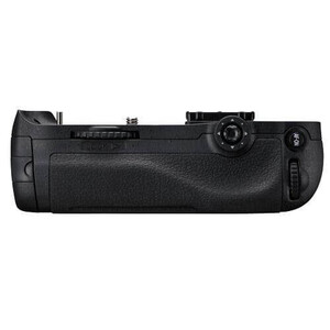 Nikon - Nikon MB-D12 Orijinal Battery Grip (Nikon D810, D810a, D800, D800E UYUMLU)