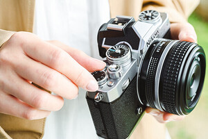 Nikon Z fc Body Aynasız Fotoğraf Makinesi (Siyah) ( 5500 TL Para İadesi ) - Thumbnail