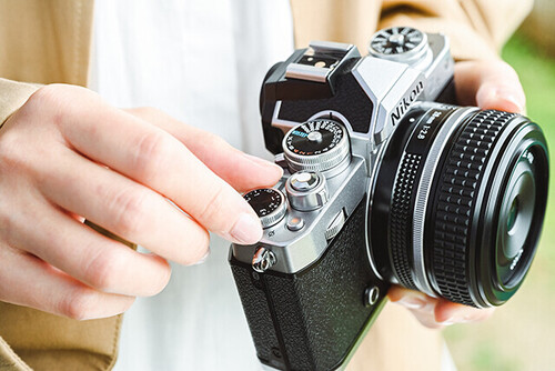 Nikon Z fc Body Aynasız Fotoğraf Makinesi (Siyah) ( 5500 TL Para İadesi )