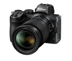 Nikon - Nikon Z5 + NIKKOR Z 24-70mm F/4 Lens Kit ( 27500 TL Para İadesi )