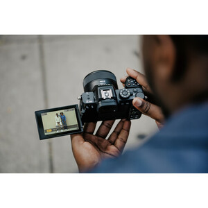 Nikon Z50 II + 18-140mm f/3.5-6.3 VR Lens Aynasız Fotoğraf Makinesi - Thumbnail