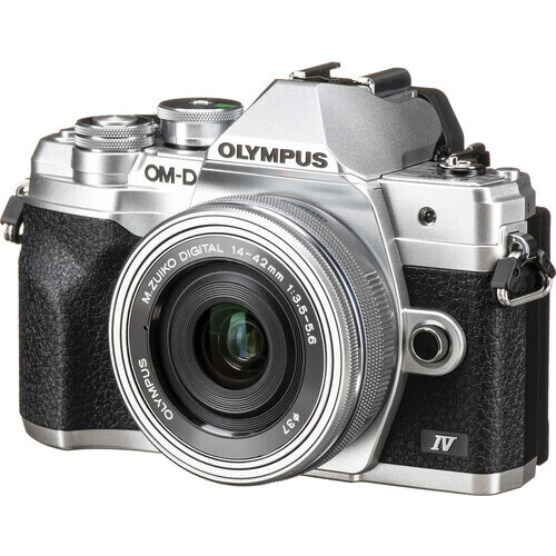 Olympus OM-D E-M10 Mark IV 14-42mm Lens Kit (Gümüş)