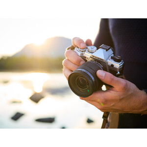 OM SYSTEM OM-5 Gümüş Aynasız Fotograf Makinesi - Thumbnail