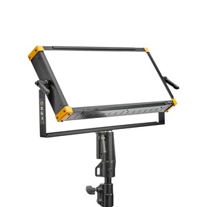 Orka Lighting - Orka Lighting 5600 Kelvin Studio XL Manual OR-4011