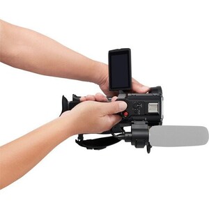 Panasonic HC-X2000 UHD 4K 3G-SDI/HDMI Pro 24X Zoom Profesyonel Video Kamera - Thumbnail