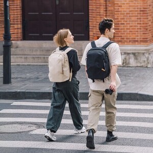 Pgytech - PGYTECH OneGo Lite Backpack 16L (Matte Black) | Kompakt Kamera & Laptop Sırt Çantası (1)