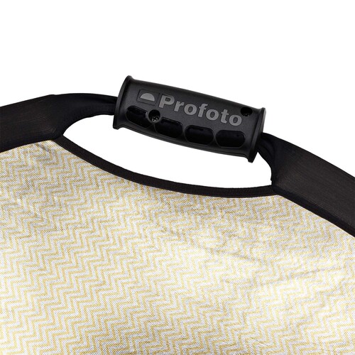 Profoto 100961 Gümüş-Beyaz Kulplu De Luxe Reflektör (120cm L)