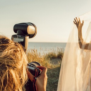 Profoto 901230 A10 Air TTL-C Canon Uyumlu Akülü Paraflaş - Thumbnail