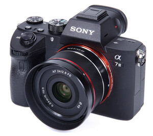Samyang AF 24mm F2.8 FE (Sony E) - Thumbnail
