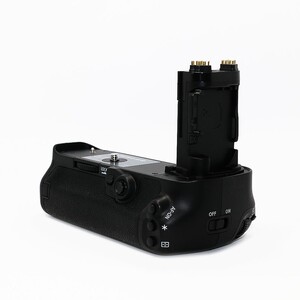 Sanger BG-E20 Canon EOS 5D Mark IV Battery Grip - Thumbnail