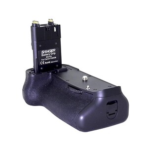 Sanger - Sanger BG-E9 Canon Fotoğraf Makinesi Battery Grip (1)