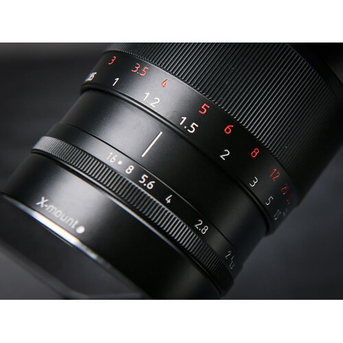 Sirui 50mm f/1.8 Anamorphic Lens (Sony E)