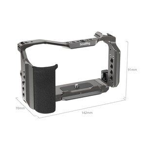 SMALLRİG - SmallRig Sony 5060 A6700 için HawkLock Hızlı Çıkarma Kafes Kiti (1)
