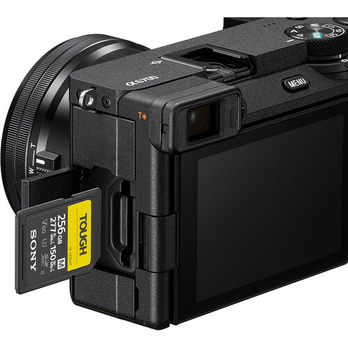 Sony a6700 18-135mm Lens Kit