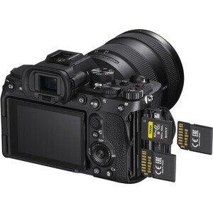 Sony A7 IV Body + Sigma 24-70mm F2.8 DG DN II Art Lens (Sony E) - Thumbnail