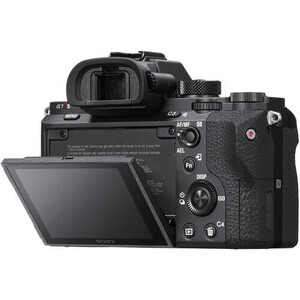 Sony A7R II Body Aynasız 4K Fotoğraf Makinesi - Thumbnail
