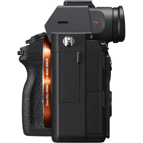 Sony A7R IIIA FE 24-70mm F/2.8GM Aynasız Fotoğraf Makinesi