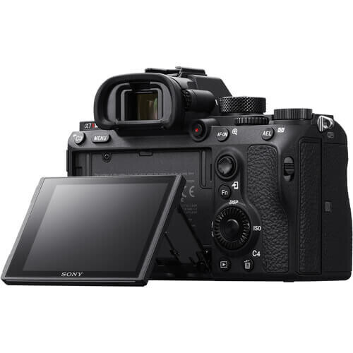 Sony A7R IIIA FE 24-70mm F/2.8GM Aynasız Fotoğraf Makinesi