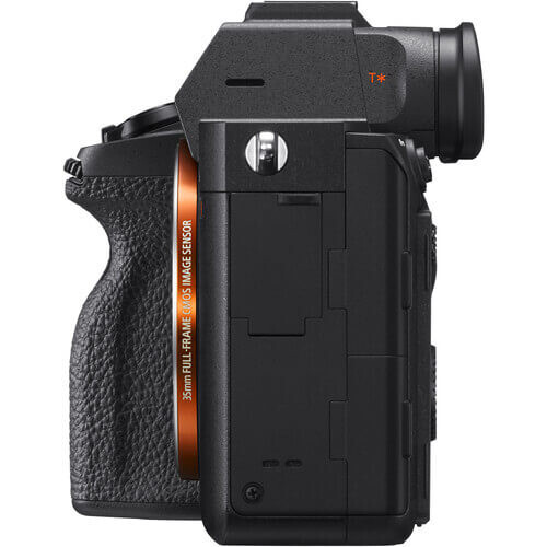 Sony A7R IV FE 24-70mm F/2,8 GM Aynasız Fotoğraf Makinası