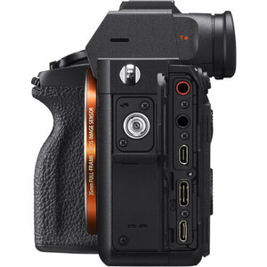 Sony A7R IV FE 24-70mm F/2,8 GM Aynasız Fotoğraf Makinası - Thumbnail