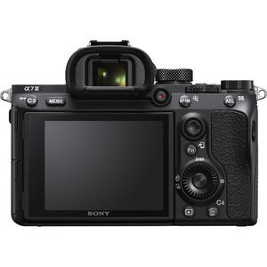 Sony Alpha A7 III + Tamron 28-75mm f/2.8 G2 Lens Kit - Thumbnail