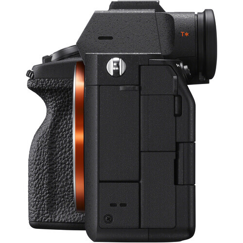 Sony Alpha A7 IV + Tamron 28-75mm f/2.8 G2 Lens Kit