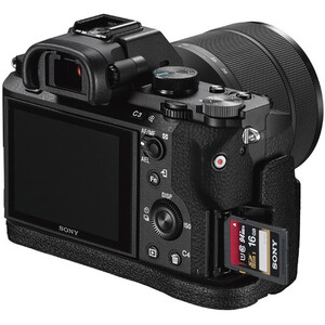Sony Deri Kamera Kılıfı (a7 II / a7S II / a7R II) - Thumbnail