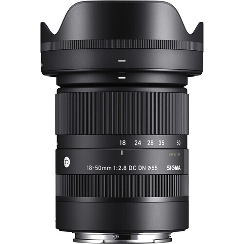 Sony FX30 Sigma 18-50mm f/2.8 DC DN Lens Kit