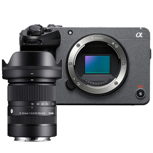 Sony FX30 Sigma 18-50mm f/2.8 DC DN Lens Kit