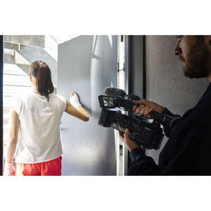 Sony PXW Z200 Profesyonel Video Kamera - Thumbnail
