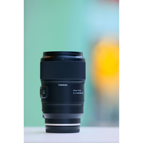 Tamron 90mm f/2.8 Di III VXD Macro Lens (Sony E)