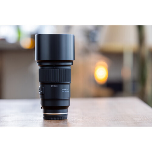 Tamron 90mm f/2.8 Di III VXD Macro Lens (Sony E)