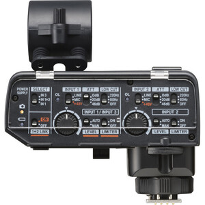 Tascam - Tascam CA-XLR2D-F Kamera Üstü XLR Mikrofon Adaptörü (FujiFilm) (1)