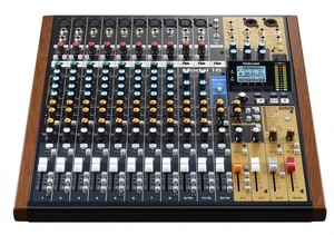 Tascam - Tascam Model 16 Mikser & Dijital Kayıt Cihazı