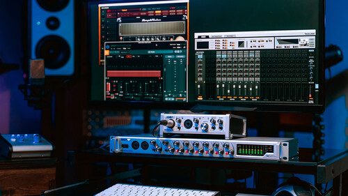 Tascam Series 8p Dyna 8 Kanal Mikrofon Preamp ve Analog Compressor