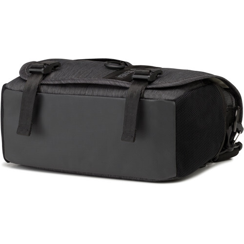 Tenba DNA 8 Messenger Bag (Graphite) Omuz Çantası