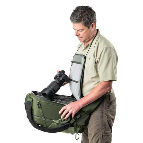 ThinkTank BackLight® 26L Sırt Çantası (Montane Green)